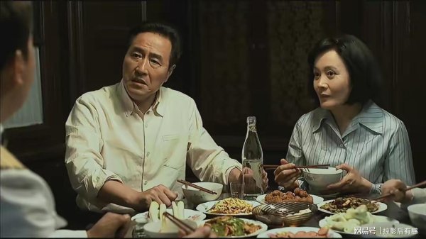 银铺子配资 父母爱情：老丁与江德福的差距为何会拉开？与丛校长有一定关系